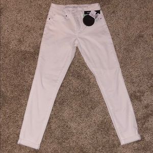 White Whitnely Cuffed Skinny jeans size 25